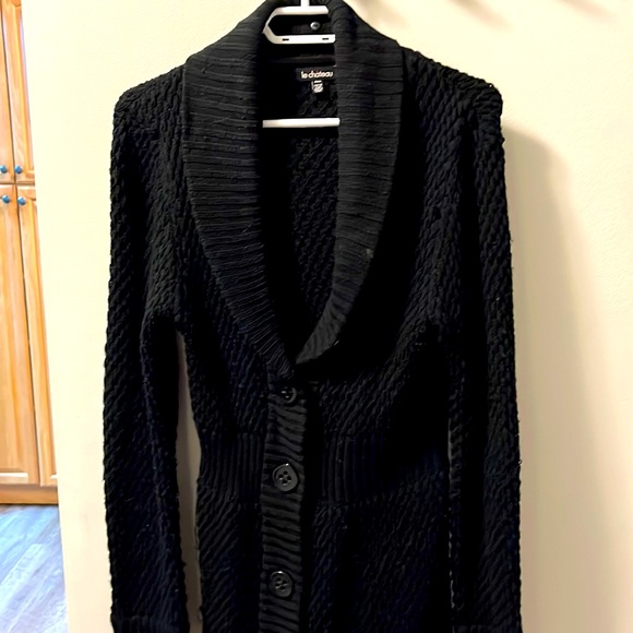 SALE!!! LE CHATEAU SWEATER/JACKET 🔥🔥🔥🔥 - Picture 1 of 11